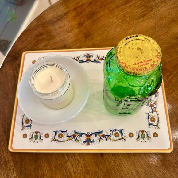 vintage green glass refrigerator bottle - Picture 5 of 7